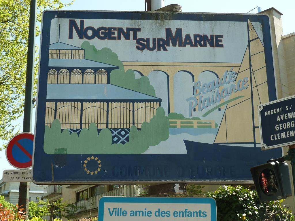 Studios Albri Nogent-sur-Seine Camera foto